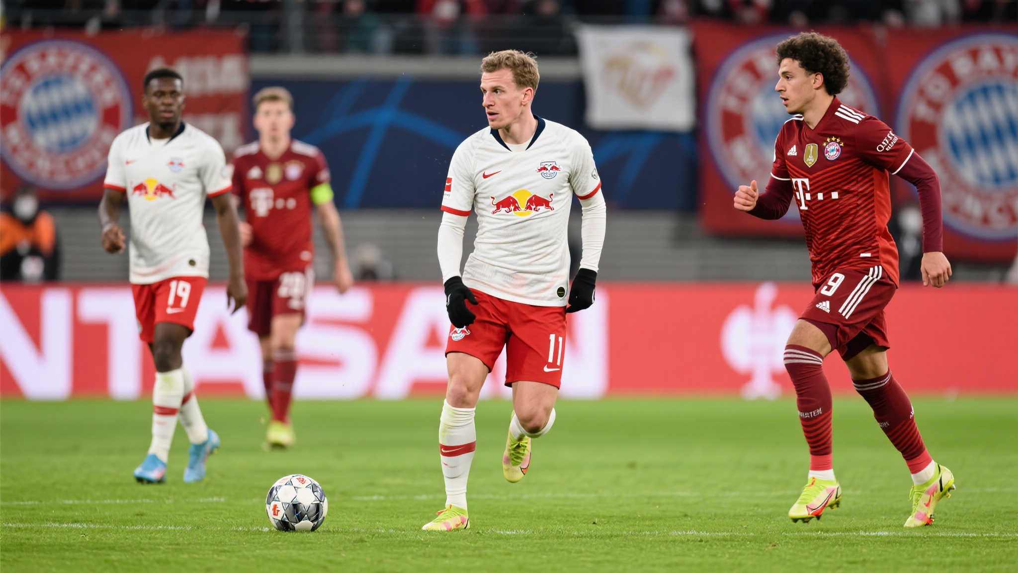 如今处于赛季过渡阶段，各大豪门纷纷努力为下半赛季储