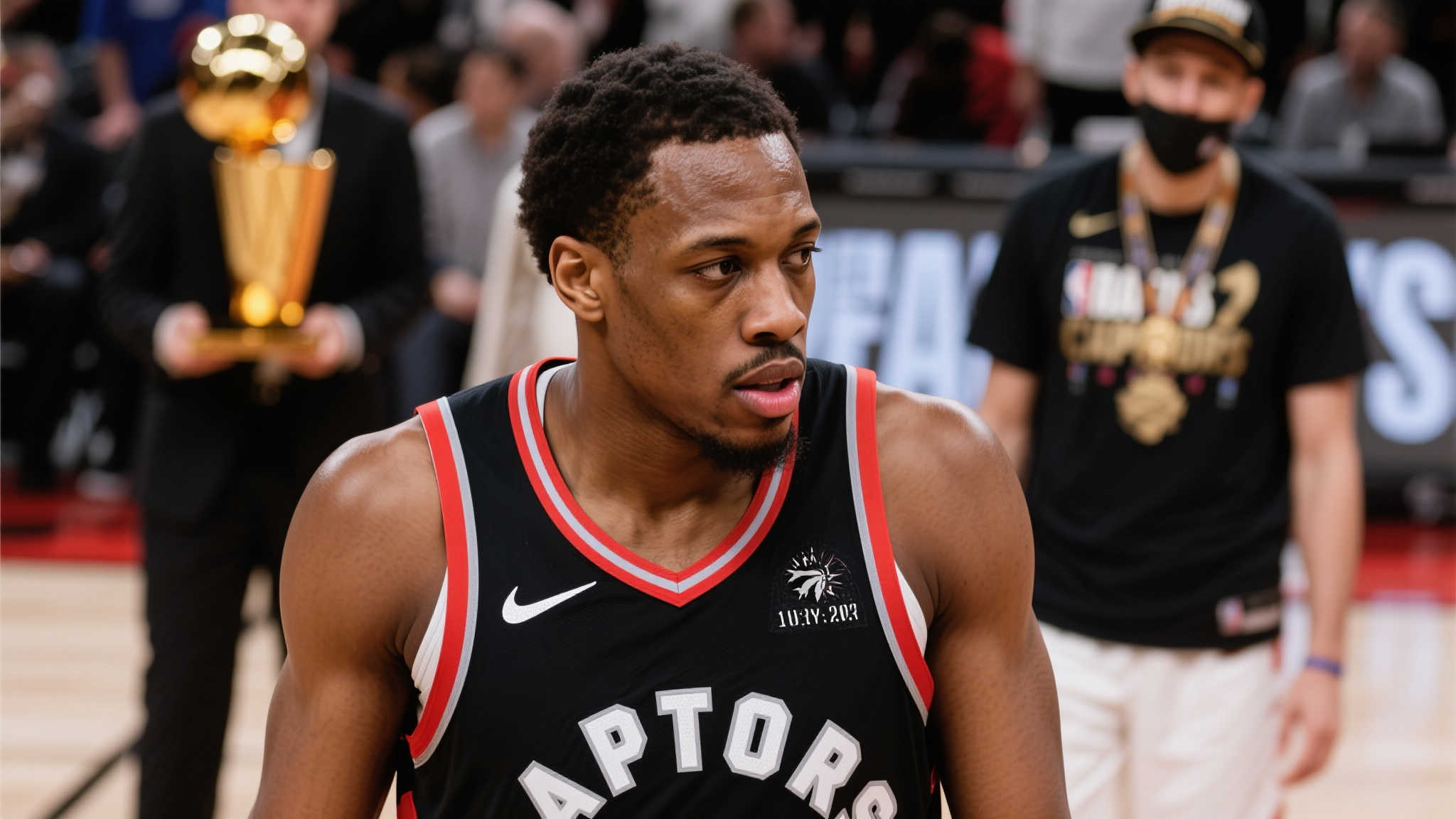 尽管早期经历促使他不断进步，比如2019年帮助猛龙